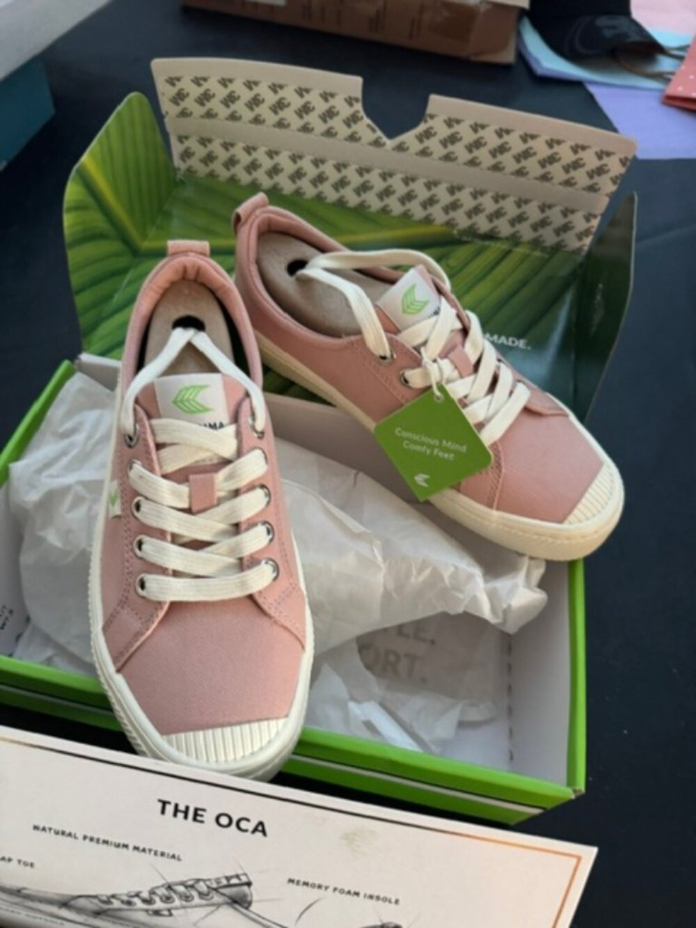 CARIUMA OCA Low Canvas Rose Sneakers Women's Size 7 - NWT / Box